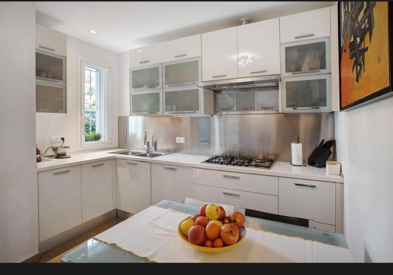 Mamariviera Home Holidays Sanremo - Casa Vista Mare Con Piscina Экстерьер фото
